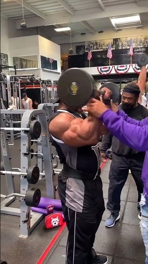 DEXTER JACKSON DEFIED AGE 😳 The “Blade” Who Outlasted an Entire Generation of Mass Monsters!
