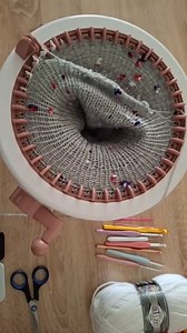 Machine sentro Knitting loom for beginners step by step #crochet #knitting #scarf #knitting_loom_eljammari | Crochet knitting Ouabd