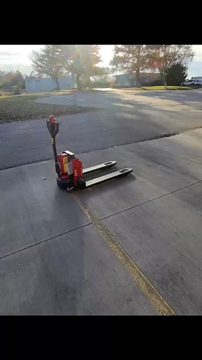 $3,700 • Brand New Lithium Pallet Jack 4,500 Pounds Capacity Make: Lift-T Model: EPJ45SLI-27X45 Capacity: 4,500 Pounds Type: Electric Pallet Jack Fork Width: 27" Fork Length: 45" Battery: 48V Lithium Maintenance Free Charger: 110V Included Warranty: Full Manufacturer We have many pallet jacks in stock both electric and manual. If you need any material handling equipment please reach out to us. My business card is in the pictures. https://www.facebook.com/marketplace/item/880390351325227/ | John 