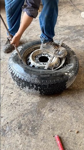 Manual Tyre Removal from Rim | Easy & Fast Tyre Dismounting Without Machine