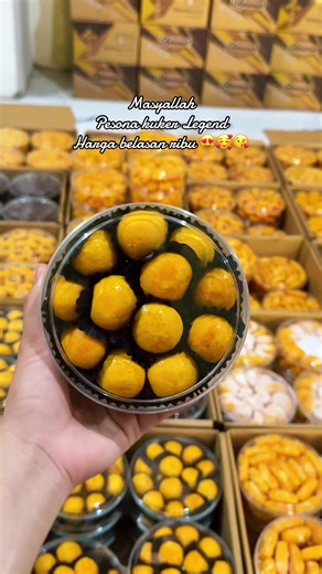 Sudah punya customer semua ya 🥰😋😋 harga receh super murah meriah Udah langganan dari tahun ketahun, untuk rasa ndak usah diragukan 🥰🤗 #fyppppppppppppppppppppppp #dsstore24 #nastar #kuelebaran #foryoupageofficiall