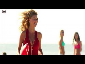Baywatch (2017) - She's running in Slow mo | Alexandra Daddario | Kelly Rohrbach | Jon Bass