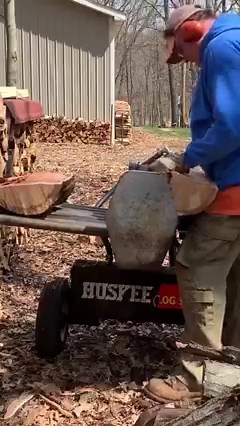 7.8K views · 117 reactions | In this brief firewood video I use my Huskee 35 ton splitter to split "bundle grade" red oak firewood round. Here's the link to the full version video: https://www.facebook.com/JoesPremiumFirewood/videos/1603788513146680/ | Joe's Premium Firewood | Facebook