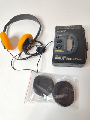 Sony Walkman WM-FX38 AM/FM Cassette Player   Sony MDR-24 Headphones | Serviced | eBay