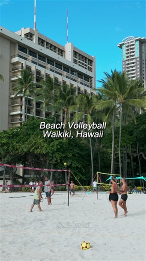Beach Volleyball in Waikiki Hawaii. 🤾🏖😎 11.2025 #beachvolleyball #volleyball #fortderussybeach #waikiki #waikikibeach #beach #beachvibes #fbviral #viralreelsシ #travelvibes #travel #oahu #hawaii #ハワイ #ハワイ旅行 #hawaiilife #followus #allyhawaii #ellievloghawaii | Ally Hawaii