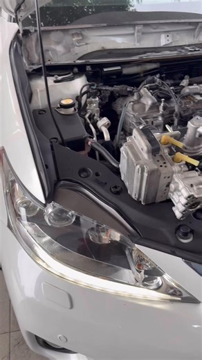 Princelee Huat on Instagram: "Ct200 hybrid ABS pump repair"