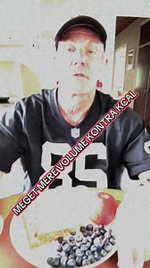 100K views · 799 reactions | HØRER OFTE FOLK PÅSTÅR AT DE NÆSTEN IKKE SPISER NOGET. OG DET KAN TIL DELS OSSE VÆRE RIGTIGT FOR DET ER IKKE DEN SAMLEDE VOLUME DU SKAL REGNE MED MEN INDHOLDET AF DET DU SPISER SOM FEKS ILLUSTRERET HER I EN MORGENMAD#fyp #changeyourbody #ernæringsspecialist #bodyofchange #nobullshit #motivation #coach @Dorthe O H | Body Of Change | Facebook