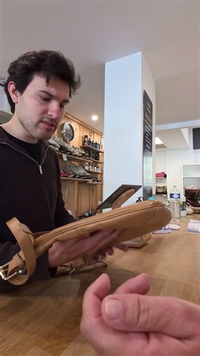 [Épisode 88] Restauration sac à main Longchamps (avant/après) changement de couleur du cuir 👜