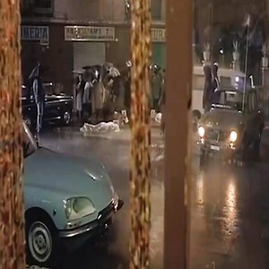 Lonely saleswoman | Princess Movie