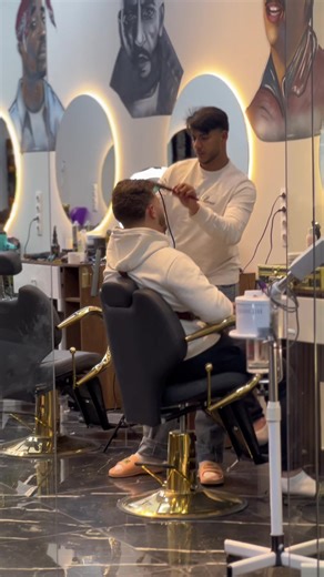 Stylish Haircuts in Oran: ROLS ROYS Vibes