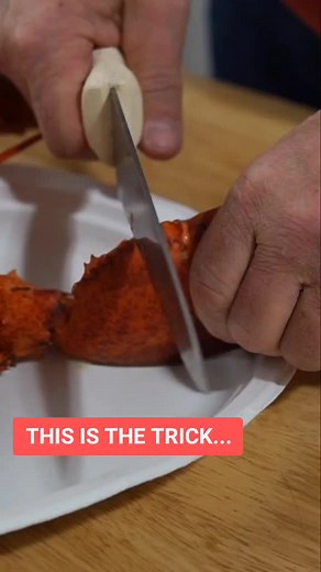 Cracking Lobster Claw: A Must-Try Trick for Foodies