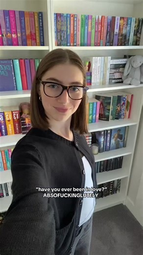 me and my books #books #bookshelf #homelibrary #booktok #bookshelves