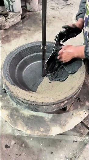 Process of making molds for aluminum frying pans
