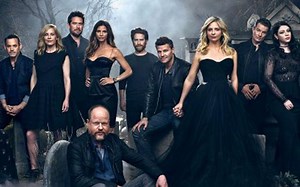 The Entire 'Buffy' Cast Reunited For A Photoshoot 20 Yrs Later & We're Dead