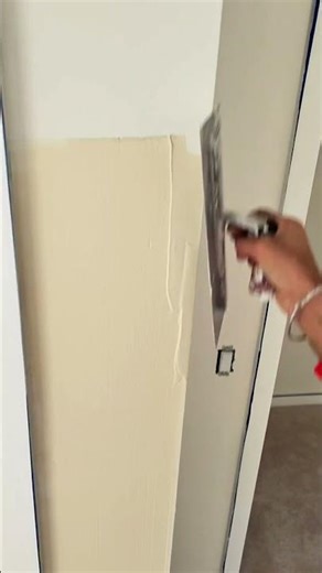 Drywall work with Hawk trowel #drywall #constructionequipment #taping #reels