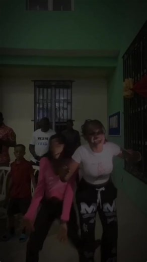 #CapCut #na God run am @ꨄMaryann🎀💕 @꧁♏ℰℛḉㄚ💕🌸꧂