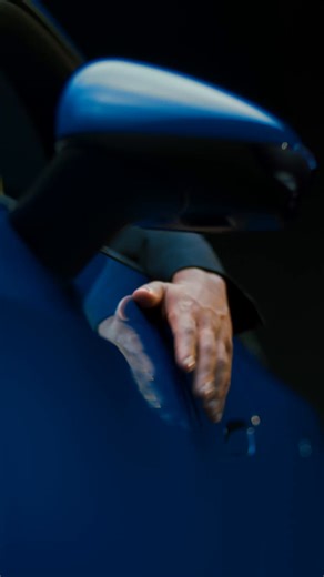 Une présence qui sait comment marquer les esprits. Le Nouveau CLA 100% électrique se distingue par une élégance sculptée et un caractère affirmé, pour celles et ceux qui recherchent le plaisir de conduire, à chaque instant. En savoir plus : https://mb.mb4.me/Nouveau_CLA #MercedesBenz #CLA Pensez à covoiturer. #SeDéplacerMoinsPolluer | Mercedes-Benz France