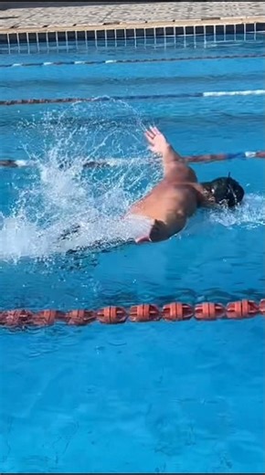 Butterfly Swimming from the Side – Perfect Your Stroke Visibility