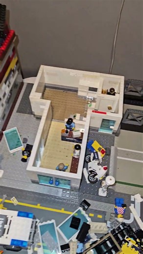 #LegoShorts Police Station updates #legocitybuild #ytshorts #legocity (11/21/25)