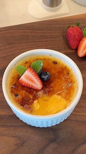 373K views · 153K reactions | burnt the Creme Brûlée bc i was too busy channeling my inner spirit with that wig  | Newt | Facebook