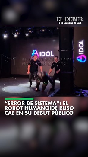 429K views · 4.6K reactions | Rusia presentó su primer robot con apariencia humana, pero el debut no salió como esperaban: la máquina tropezó y cayó mientras caminaba por el escenario. Manténgase informado en www.eldeber.com.bo #ElDeber #noticiasdehoy #robot #caída RRSS | EL DEBER | Facebook