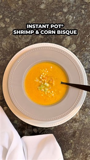 Cold weather = soup szn 🥫Check out full recipe: https://ow.ly/w3Eh50XNNTz | Price Chopper