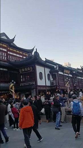 Shanghai's Ancient Architecture | Walking Through Nanjing Road West, China 🇨🇳
