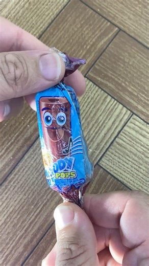 Perfect Lollipop Unwrap 😳