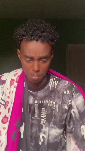 Understanding Humor in Social Media Memes