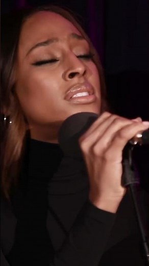 #alexandraburke #alexandraburkelive #hallelujah #christiansongs #shorts