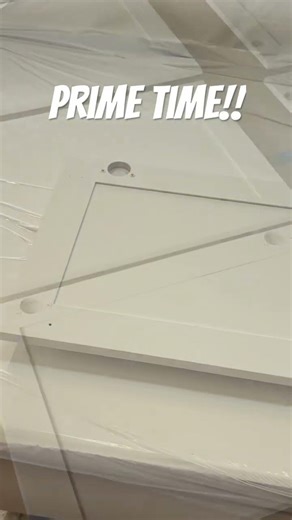 Cabinet door painting #builtins #kitchen #woodwork #carpentry #woodworking #diy #interiordesign