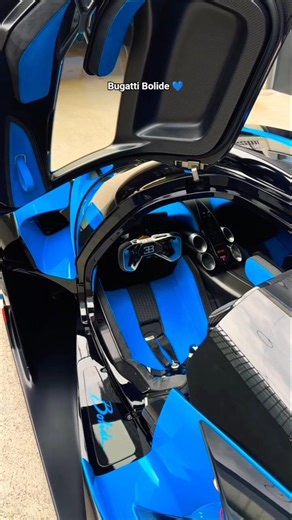 $4.700.000 Bugatti Bolide 💙 limited to only edition 40 units worldwide Hypercar Spotted spec..!🚀