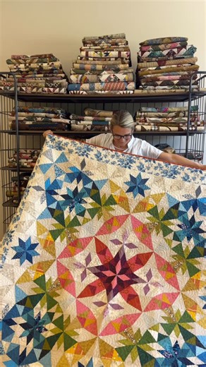 Edyta Sitar on Instagram: "🎥 Picking out a beauty from the quit stash— say hello to Alaska ✨ This stunning quilt never fails to catch the eye with its crisp design and timeless elegance. Ready to make your own? The Alaska pattern is available now on our website! 💙 #QuiltLove #AlaskaQuilt #QuiltPattern #ModernQuilting #QuiltInspiration #QuiltersofInstagram #SewMuchFun"