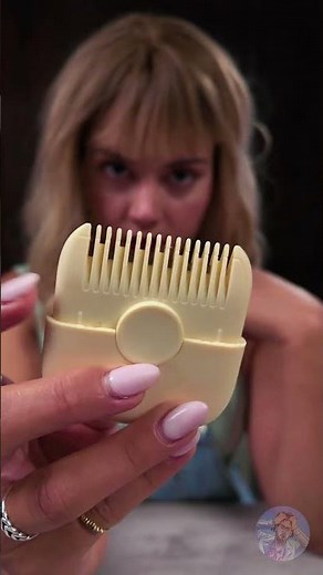 Combing hair with a BLADE?! 🪒💇‍♂️ (The Pro Secret)