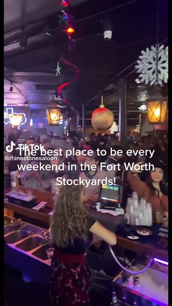 Best Bars in Stockyards Fort Worth - Affordable Drinks & Great Atmosphere!