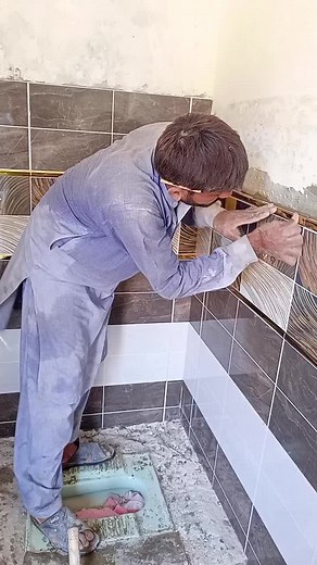 Tiling a Wall: Step-by-Step Guide for Beginners