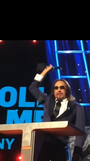 281K views · 11K reactions | Ace Frehley's speech from the Rock & Roll Hall of Fame indcution in 2014 as a member of the band KISS -- #acefrehley #kisstory #rocknroll #HallOfFame | Ace Frehley | Facebook