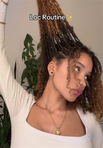 Loc Routine with New Hair Elixir ✨ ♡ Pumpkin Seed & Saw Palmetto for blocking DHT which slows hair loss/thining, fights inflammation and promotes hair growth. Horsetail & Nettle for an abundance of nutrients. Haitian castor oil, rosemary and peppermint for stimulating growth, retaining moisture and reducing dandruff. 🌱 ♡ This oil is made for ALL hair textures and can be used on beards as well! It is non-greasy and can be applied daily or 3-5x a week. ❤️ ♡ TooCutHealth.com #plantofzen #hairgrowt