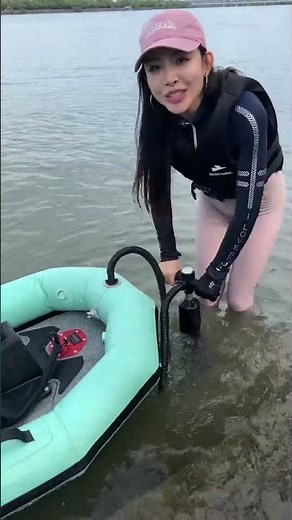RushWave Surf Boat，Float on water#rushwave #Surfing #surfboard #electricsurfboard