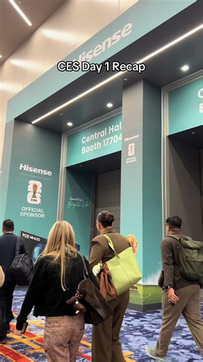 Living my tech girl double life to the fullest at this booth #ces #ceslasvegas #tradeshow #womenintech #dayinmylife