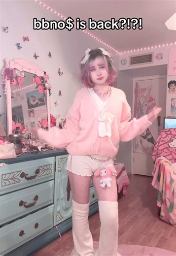 welcome back king 🙏🙏 @bbno$ #femboy #fyp #femboytiktok #fypシ #femboyfriday