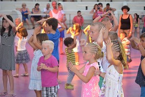 De 15 leukste minidisco liedjes en dansjes