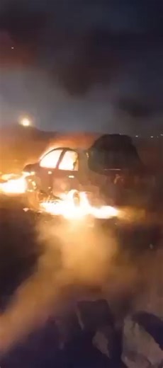 Israeli settlers attack the Christian town of Taybeh, West Bank, setting Palestinian properties and vehicles on fire. Follow Press TV on Telegram: t.me/PressTV | Dan Frank