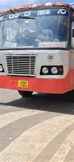😔 ಜೀರ್ಣಗೊಂಡ 🚍 #KSRTC ಬಸ್‌, ಸ್ಟಾಪ್‌ ಕೊಡದ ಕಂಡಕ್ಟರ್‌ 💔 ಮಹಿಳೆಯ ನಿರಾಶೆ 12:45ಕ್ಕೆ #ಮೈಸೂರು #ಬೆಳ್ಳೂರುಕ್ರಾಸ್