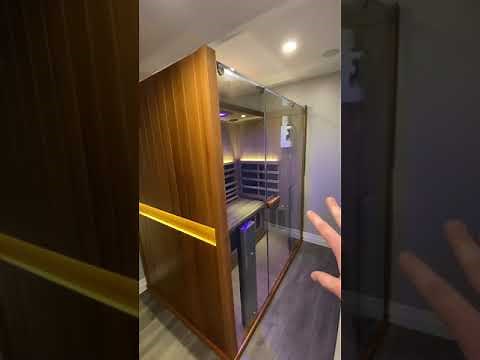 Experience Our Jacuzzi® Sanctuary 3 Infrared Sauna