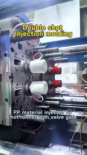 2K Mould Design, 2K Mould Concept, Mold Training Video #plasticmolding 2K Mould Working