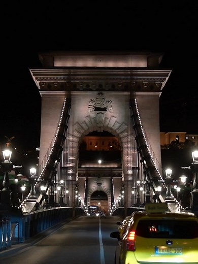 Long exposures taken on Budapest's Chain Bridge #photography #Budapest #sonyalpha | Lang Shot Photography