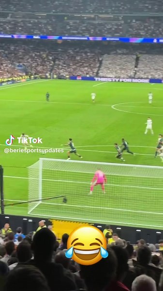 Valverde's Hat-Trick Highlights Against Manchester City