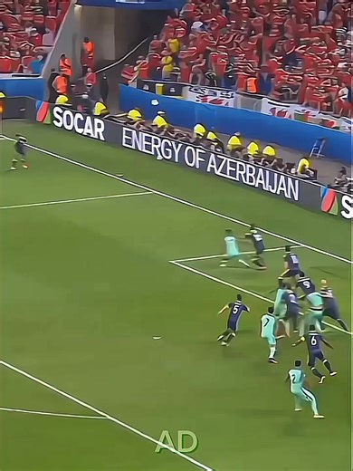 The Epic Showdown: Neymar Jr vs Cristiano Ronaldo