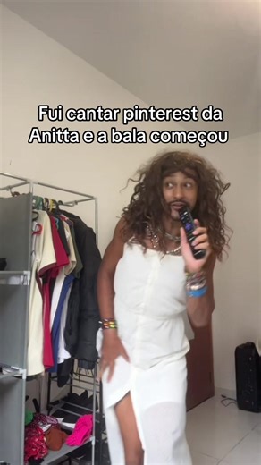 Anitta arrasa com seu desafio musical